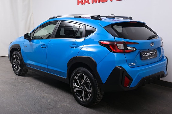 Subaru Crosstrek 3 of 5