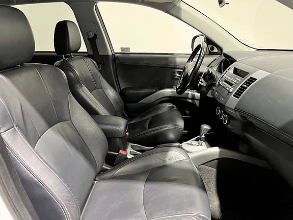 Mitsubishi Outlander 7 of 11