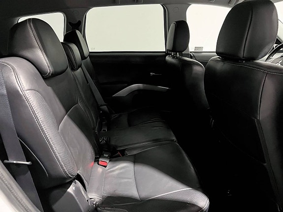 Mitsubishi Outlander 9 of 11