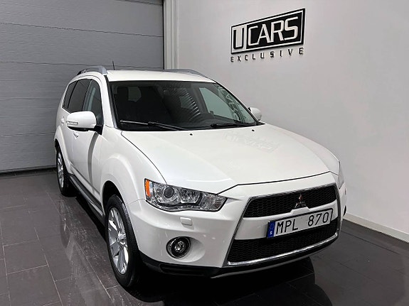 Mitsubishi Outlander 3 of 11