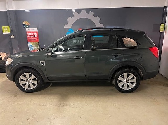 Chevrolet Captiva 2 of 4