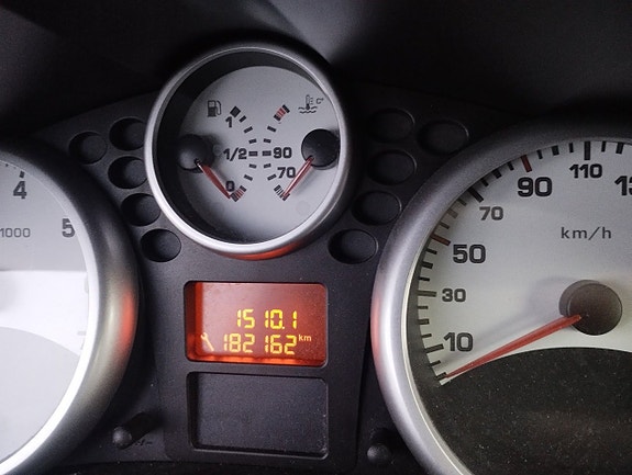 Peugeot 207 14 of 24
