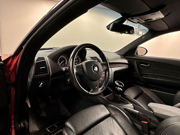 BMW M1 4 of 5