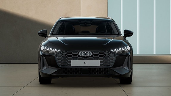 Audi A5 4 of 5