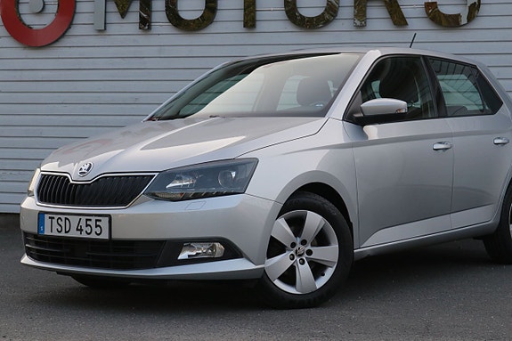 Skoda Fabia 2 of 20