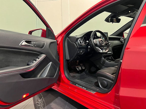 Mercedes-Benz A180 13 of 20