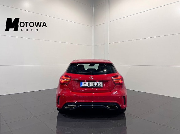 Mercedes-Benz A180 5 of 5