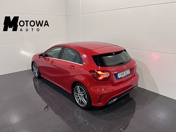 Mercedes-Benz A180 4 of 5