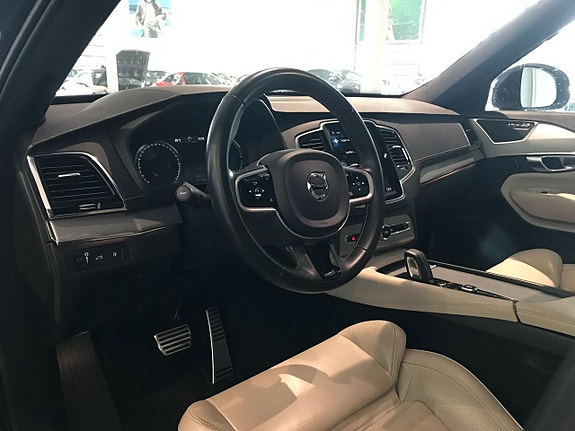 Volvo XC90 5 of 5
