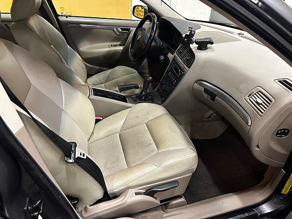 Volvo S60 9 of 21