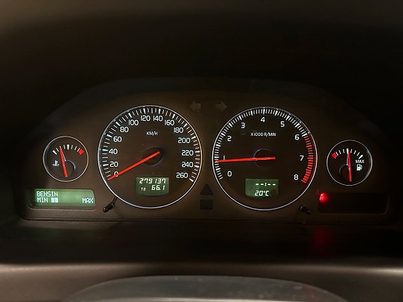 Volvo S60 15 of 21