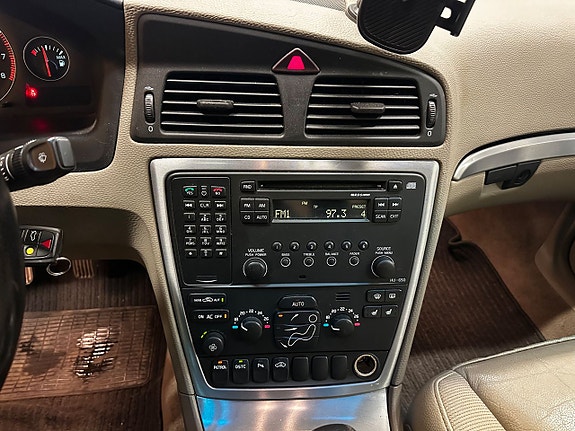 Volvo S60 13 of 21