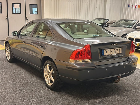 Volvo S60 7 of 21