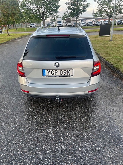 Skoda Octavia 7 of 20