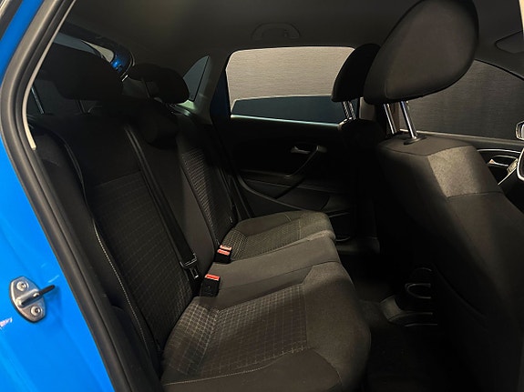 Volkswagen Polo 10 of 17