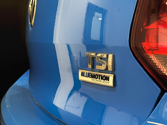Volkswagen Polo 9 of 17
