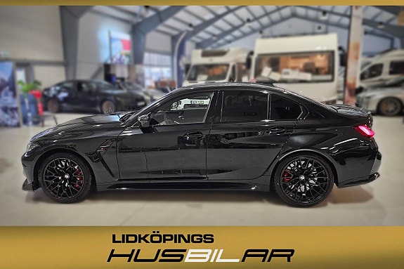 BMW M3 4 of 5