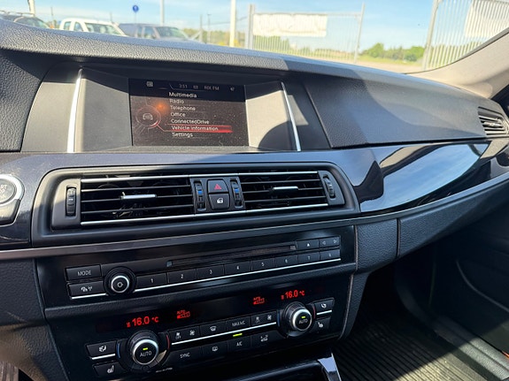 BMW 520 17 of 21