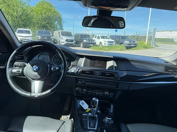 BMW 520 15 of 21
