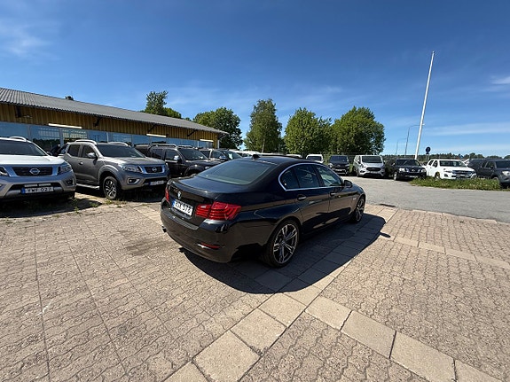 BMW 520 4 of 5