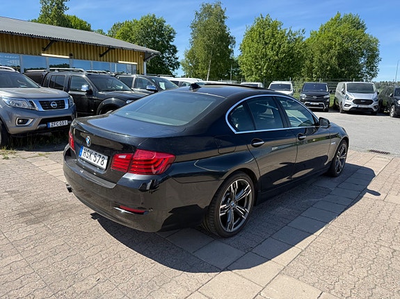 BMW 520 3 of 5