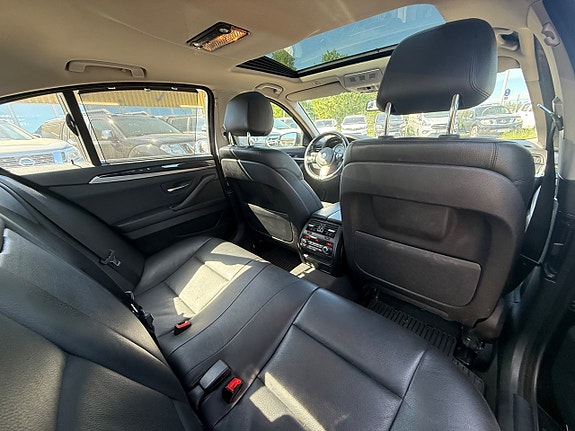 BMW 520 14 of 21