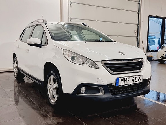 Peugeot 2008 4 of 5