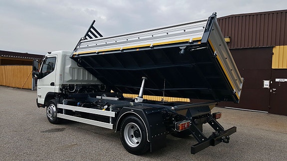 Mitsubishi Fuso 21 of 25