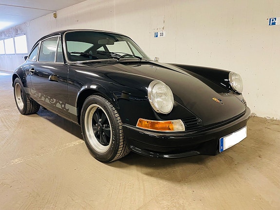 Porsche 911 7 of 12