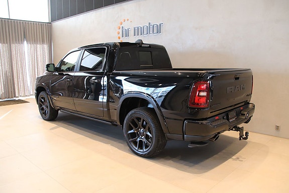 Dodge RAM 1500 4 of 5