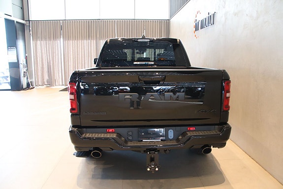 Dodge RAM 1500 5 of 5