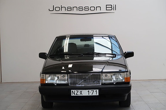 Volvo 940 2 of 5