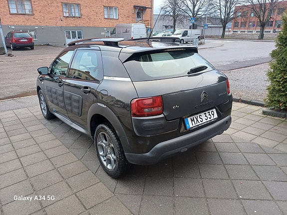 Citroen C4 Cactus 3 of 16