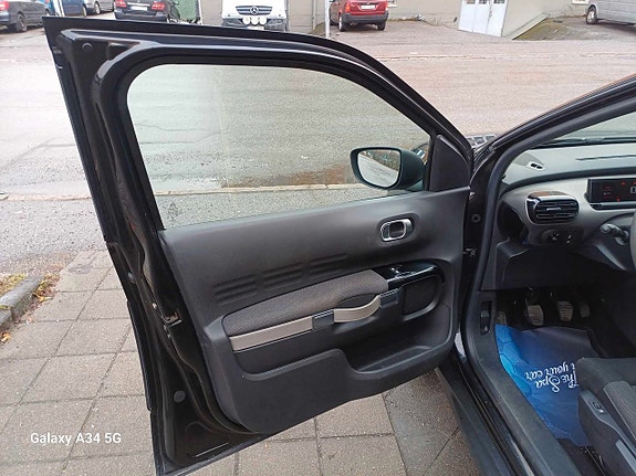 Citroen C4 Cactus 15 of 16