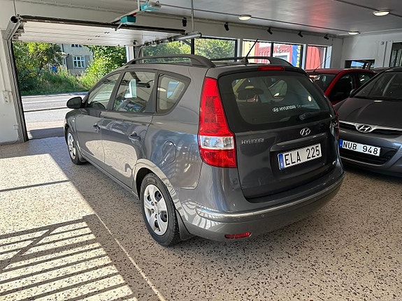 Hyundai i30 5 of 5