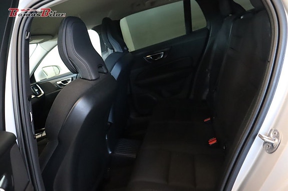 Volvo V60 16 of 26