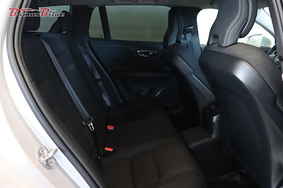 Volvo V60 21 of 26