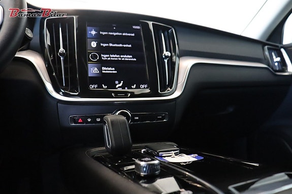 Volvo V60 14 of 26