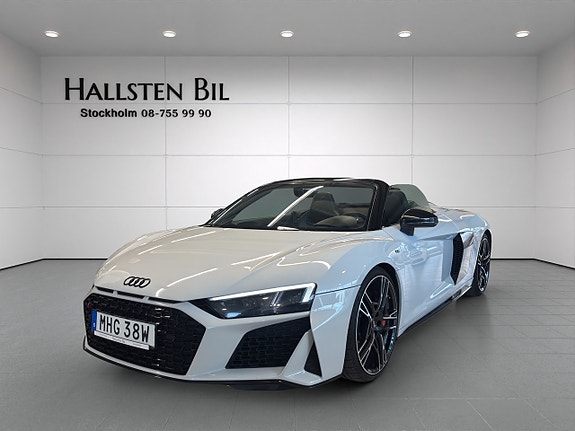 Audi R8 2 of 5