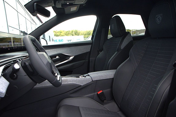 Peugeot 3008 10 of 11