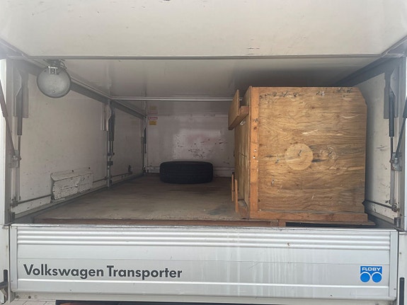 Volkswagen Transporter 8 of 15