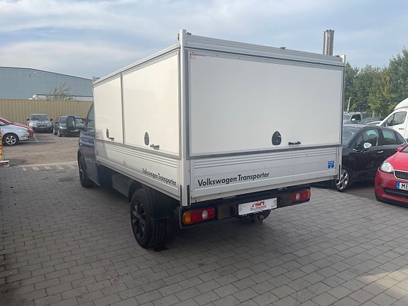 Volkswagen Transporter 2 of 5
