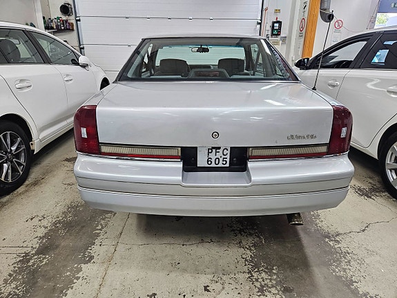 Oldsmobile Cutlass 7 of 14