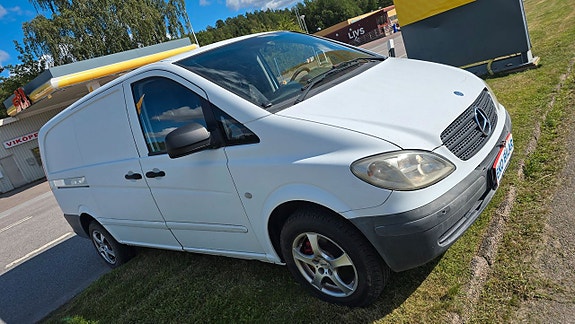 Mercedes-Benz Vito 109