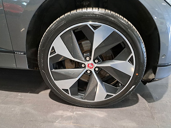 Jaguar I-PACE 7 of 18