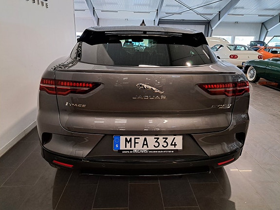 Jaguar I-PACE 6 of 18