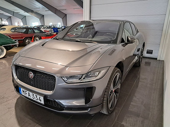 Jaguar I-PACE 4 of 18