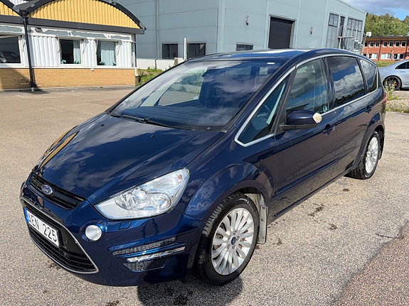 Ford S-MAX 7 of 18