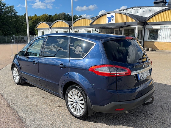 Ford S-MAX 5 of 18