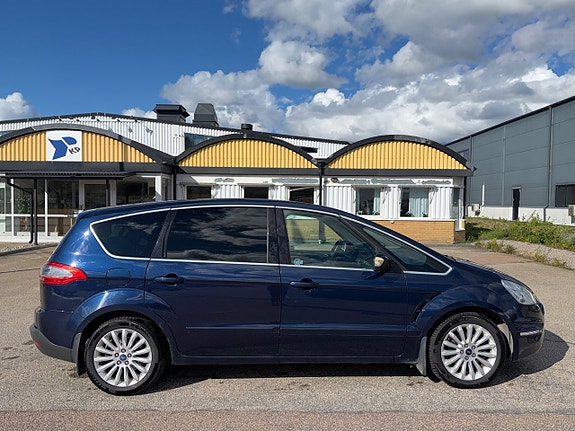 Ford S-MAX 2 of 18